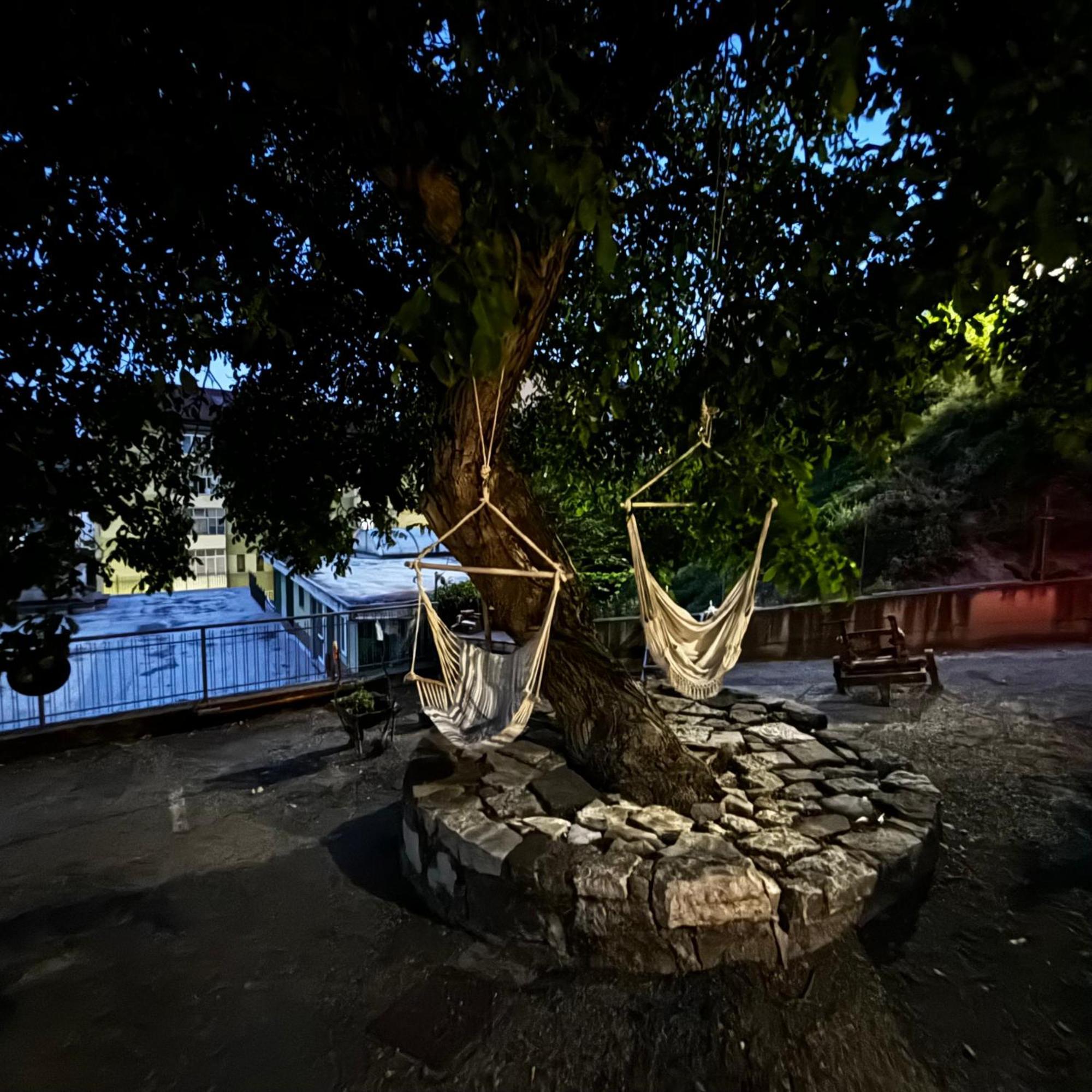Room & Parking In Centro Citta Con Parcheggio Privato E Wifi ポテンツァ エクステリア 写真